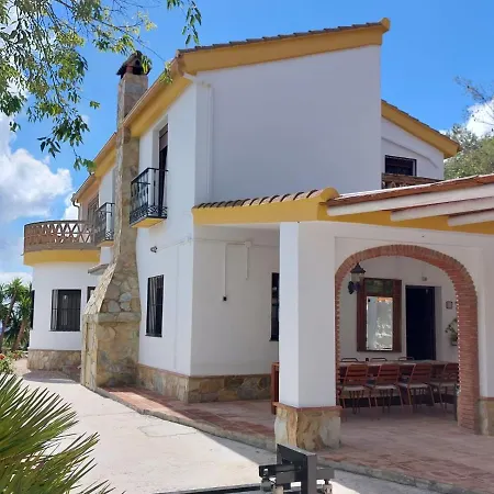 Sara Sueno Bed & Breakfast *